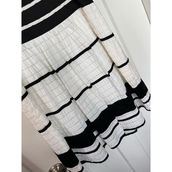 The Limited Women's Striped Strapless Mini Dress Cocktail White Black Size 0 - Picture 3 of 12